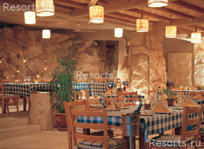 Coral Beach Hotel & Resort 29